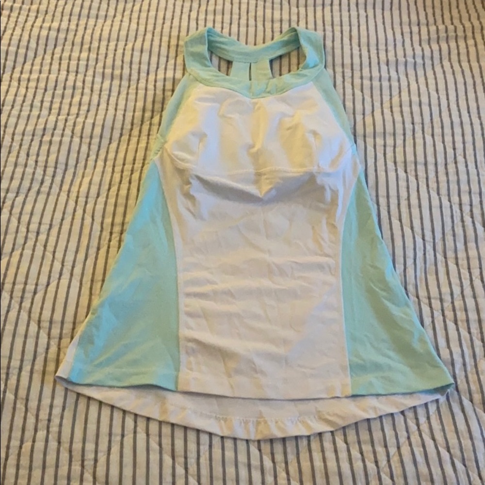Lululemon workout tank